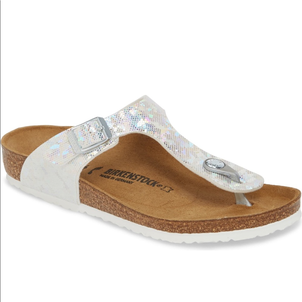 NWT • Girls Birkenstock Gizeh Hologram Sandal